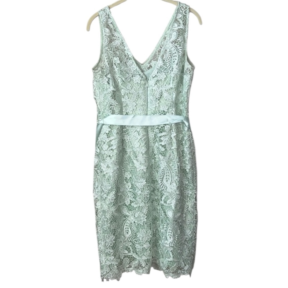 Adrianna Papell Lace V-Neck Sleeveless Dress in Mint Green Size 10 - Picture 2 of 8